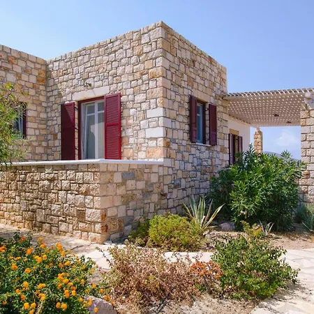 Nefeli Villas Ta Liopetra Villa