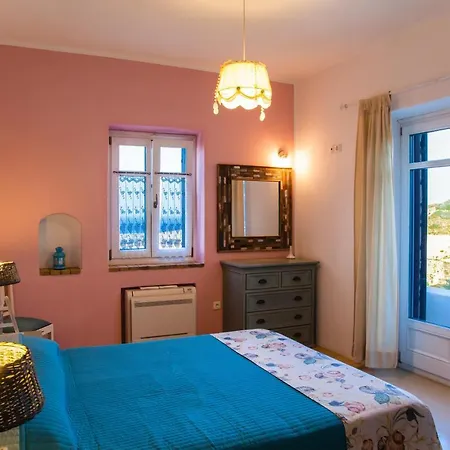 Nefeli Villas Ta Liopetra *